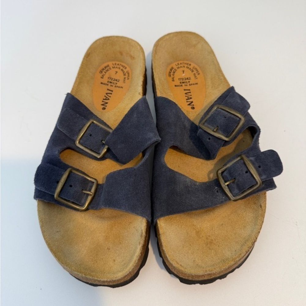 Ivan Suede Sandals Women’s Size 7